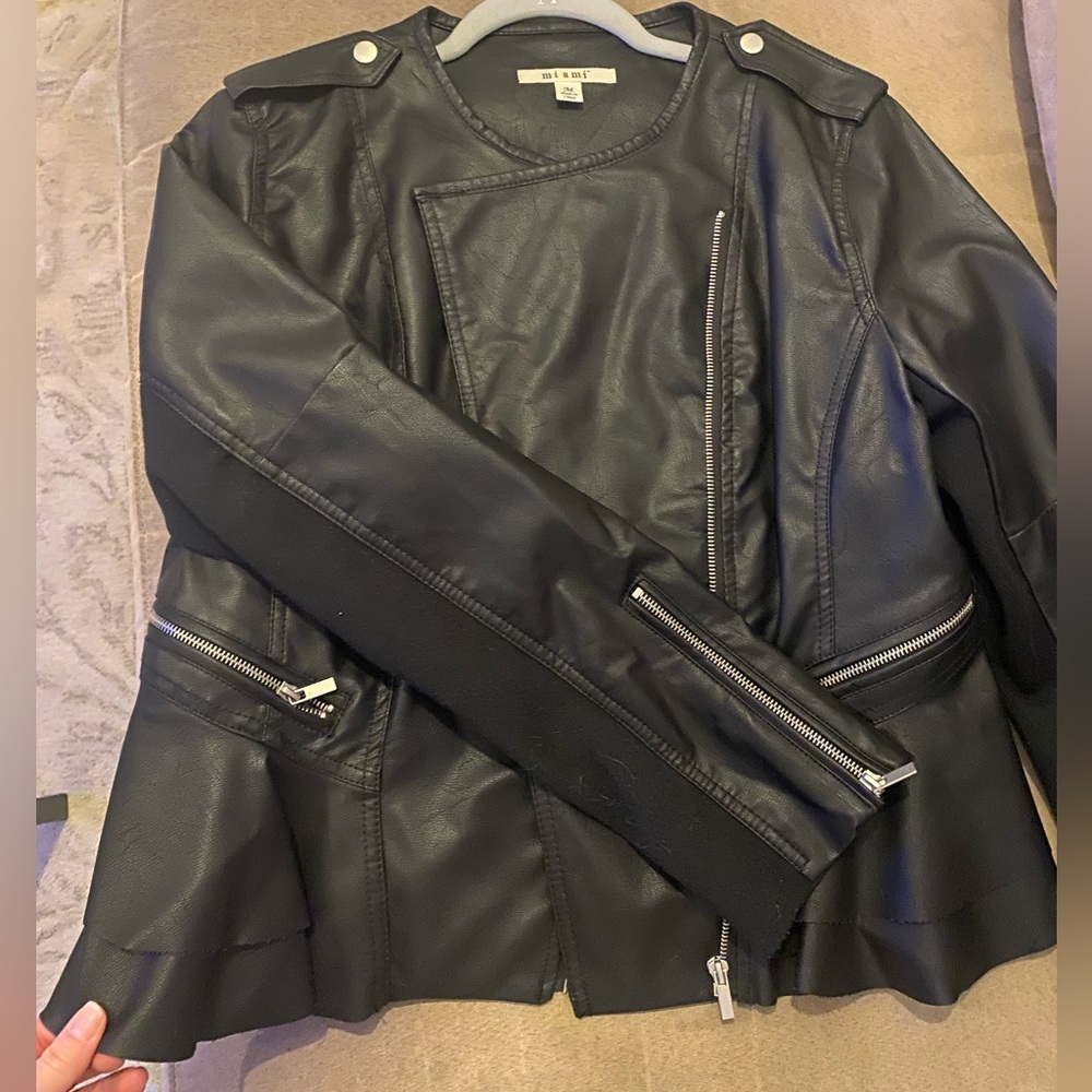 Women’s Leather Jacket
